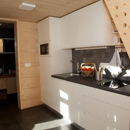 Maxi Sonce, Odprte Vasi