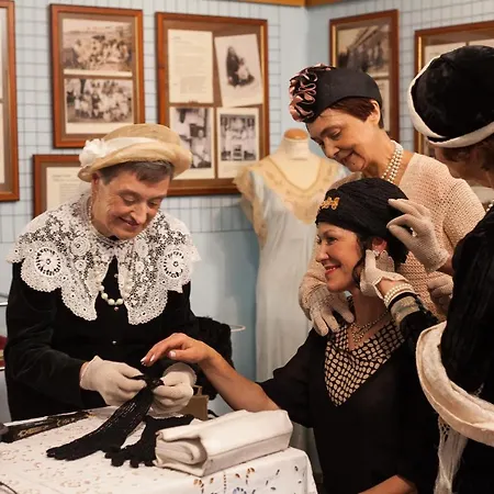 Maxi Sonce, Odprte Vasi *